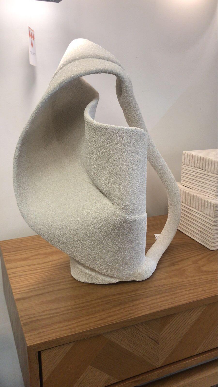 Escultura de Mesa - Branco Rústico 49x42x30cm - Decor Lumen 1949