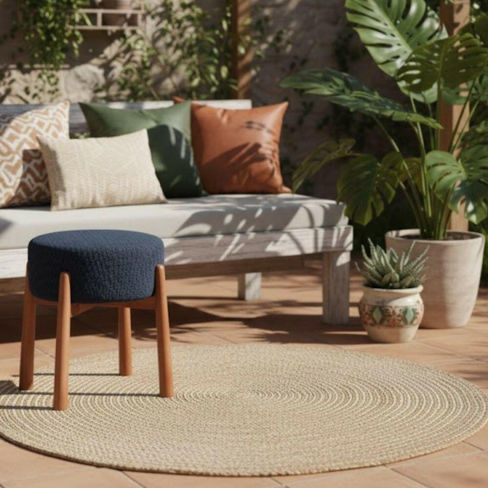 Puff Lotus  – Madeira Maciça e Espuma D23 Soft – Cor Blue Jeans – 45 x 45 x 45 cm