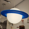 Pendente Saturno Azul e Branco 1xE27 - peça