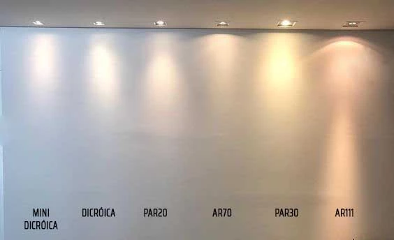 Spot de Embutir Redondo Branco Face Plana 1x Dicróica MR16 - Save Energy SE-330.1033
