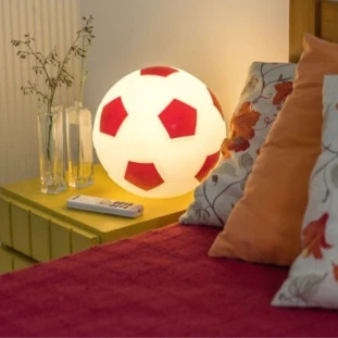 Luminária Infantil Bola De Futebol Branco E Vermelho 1xE27 - Decor Lumen 