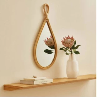 Espelho Decorativo Gota 74cm em Rattan- Mart 13409