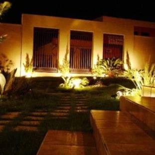 Projetor Preto Antiofuscante 25W 30° 2700K IP67 - 3654-AB-Padrão Capa Site-Decor Lumen 