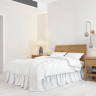 Arandela Curva Dourado Jateado com Globo Branco