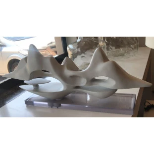 Escultura Formas Abstratas Base Translucida 28x70x12 -
