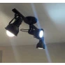 Trilho Fixo 3 Spot C/ Canopla Alumínio vista de lado na sala