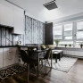 sala decorada com plafon quadrado preto